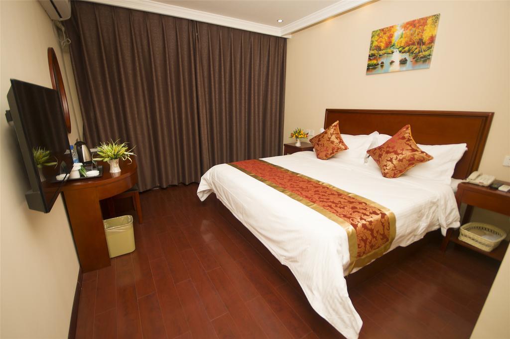 Greentree Inn Shanghai Pudong New District Shenmei East Road Express Hotel Exteriör bild