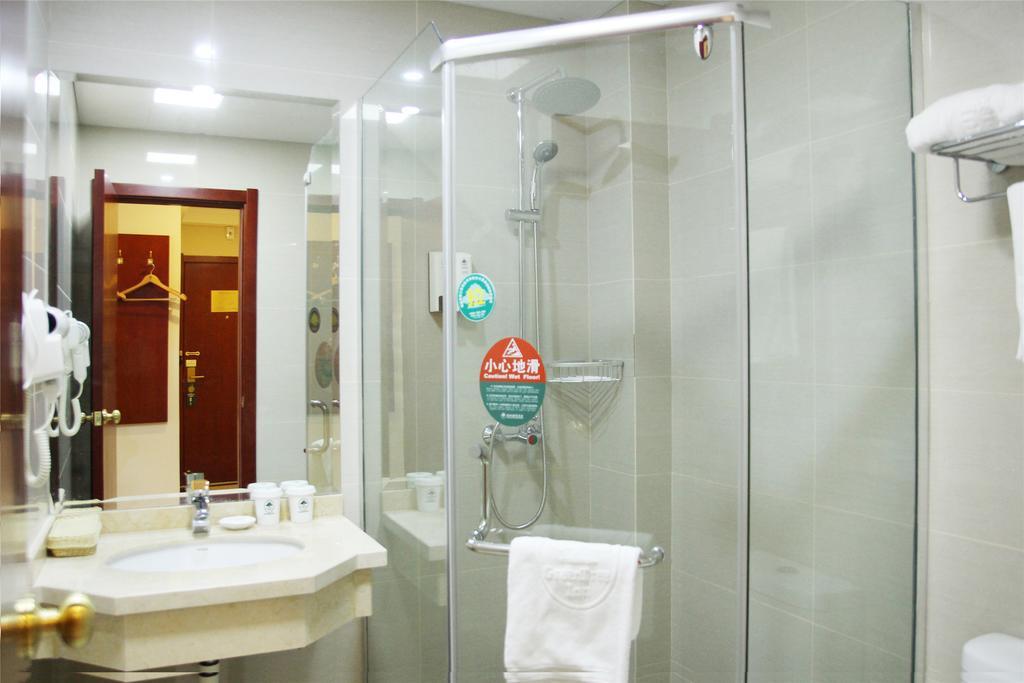 Greentree Inn Shanghai Pudong New District Shenmei East Road Express Hotel Exteriör bild